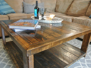 Reclaimed Pallet Wood Coffee Table
